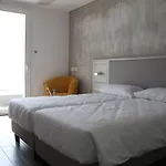 Paradiso 4*