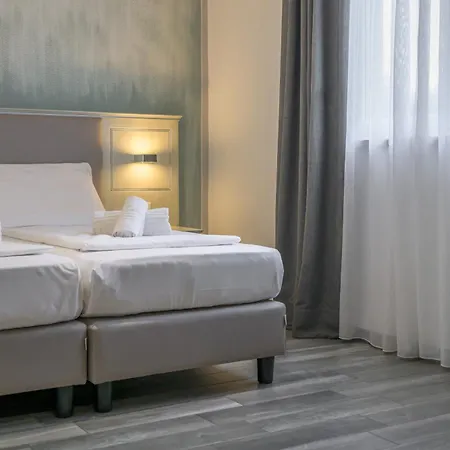 Hotel Paradiso