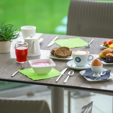 Paradiso Hotel Moniga del Garda