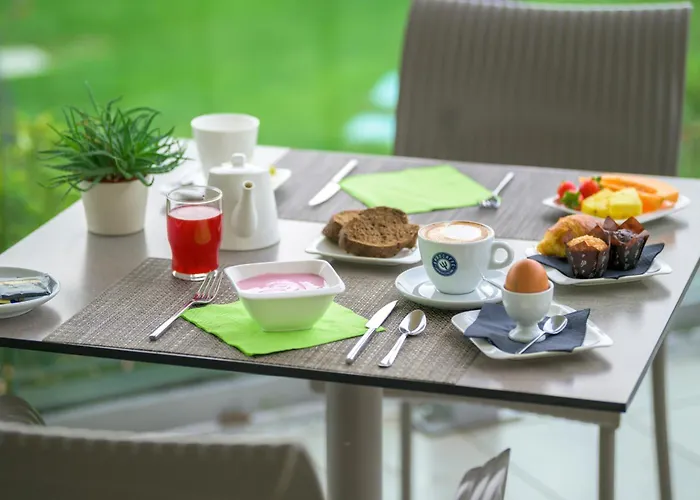 Paradiso Hotel Moniga del Garda
