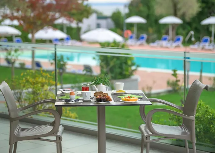 Hotel Paradiso Moniga del Garda